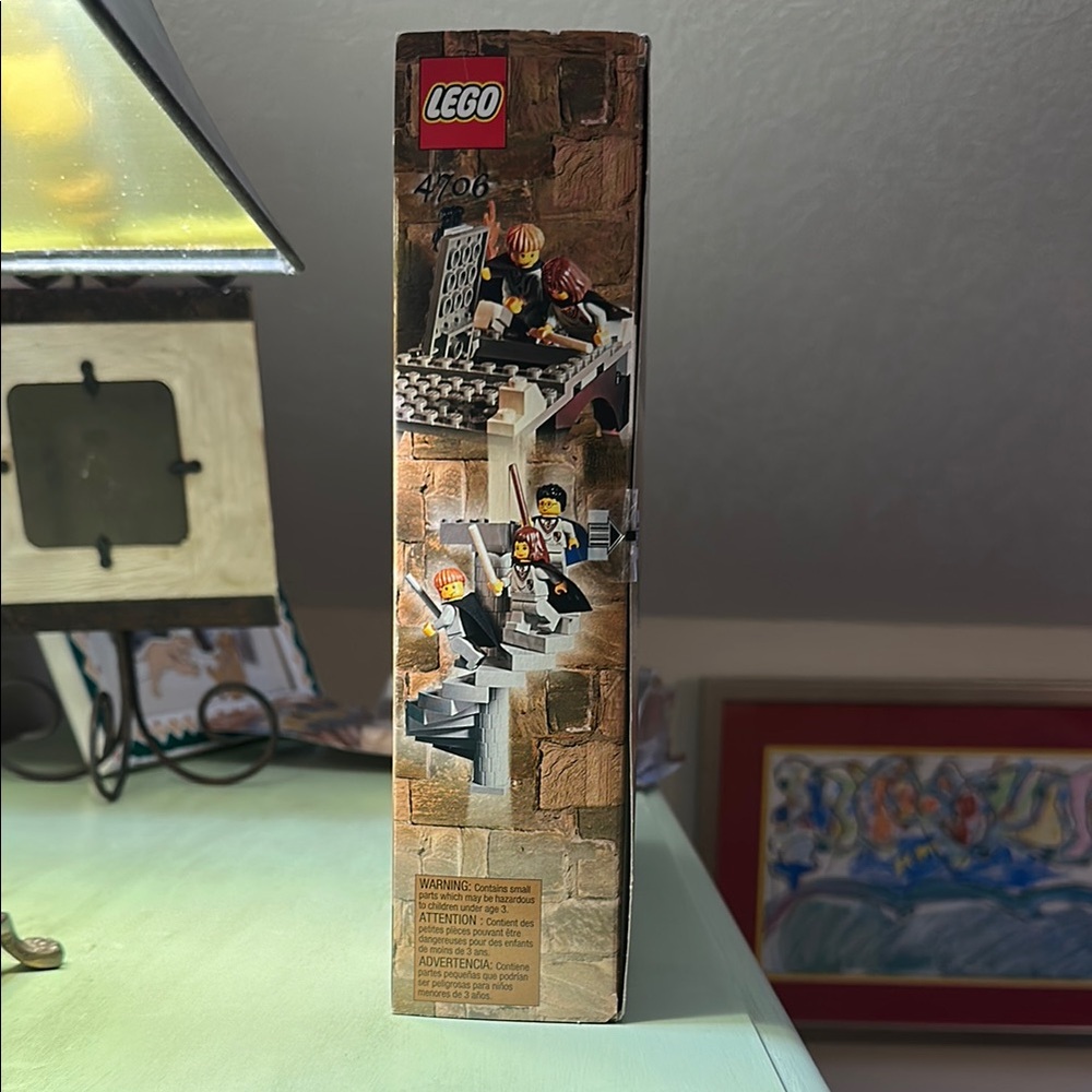 LEGO Harry Potter Forbidden Corridor Set RARE - Picture 7 of 9